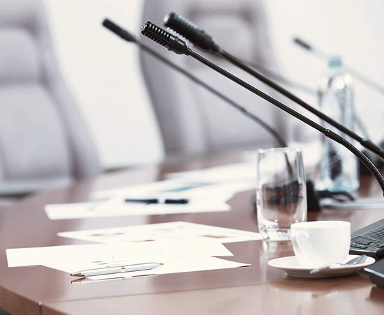 Конференц-зал Карлуу